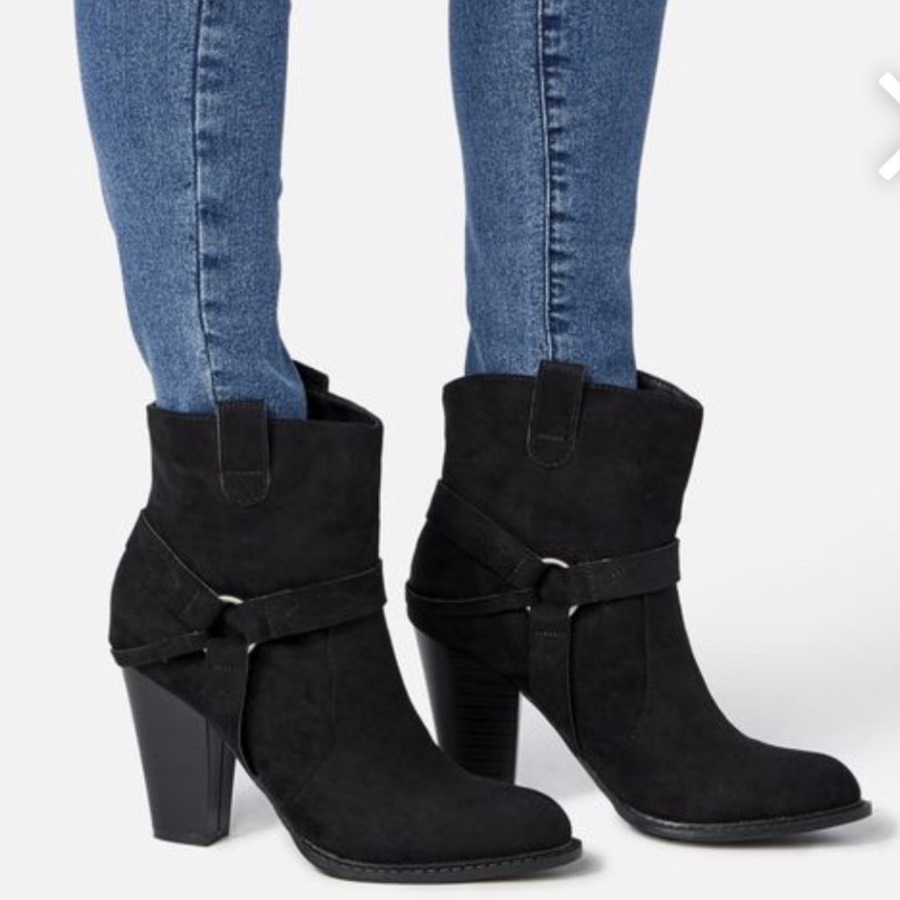 Booties/boots